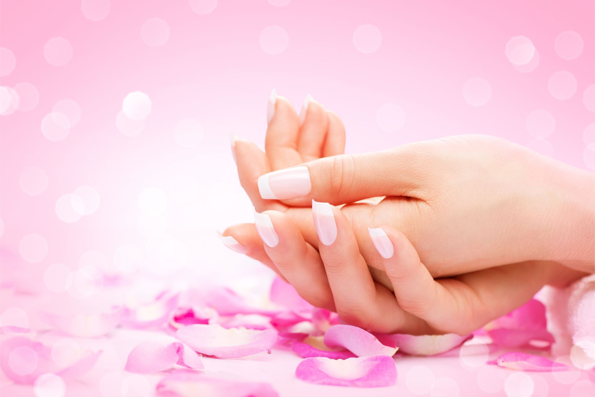Manicure in corso nel Centro Estetico Oasi di Padova